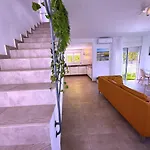 Willa Red Princess - Private Heated Pool