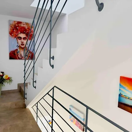 Easytenerife - Red Princess * San Miguel de Abona
