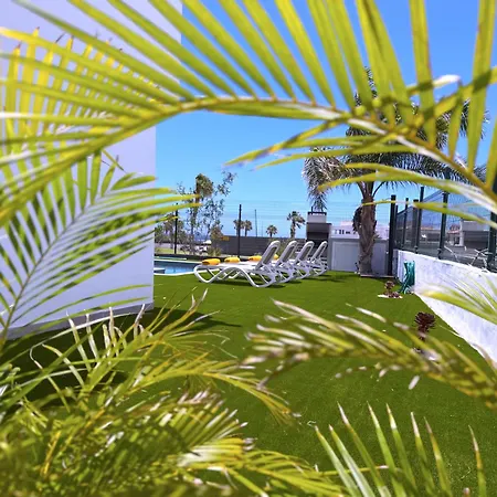 Red Princess - Private Heated Pool Villa *