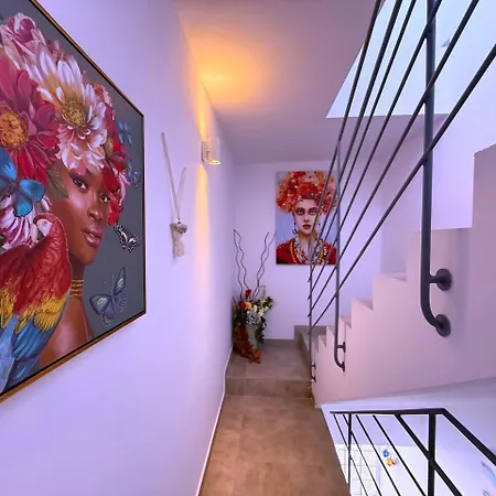 Red Princess - Private Heated Pool Villa