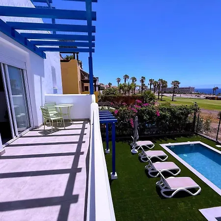 Red Princess - Private Heated Pool Villa *
